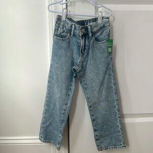 Gap straight leg jeans for kids - 5T with tags attached